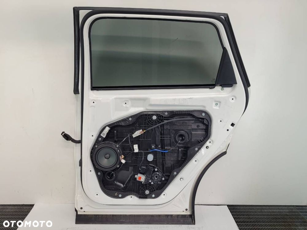 DRZWI TYŁ TYLNE PRAWE KOMPLETNE KIA SORENTO IV SWP - 11