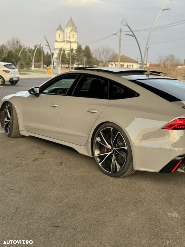 Audi RS7 4.0 TFSI quattro Tiptronic - 8