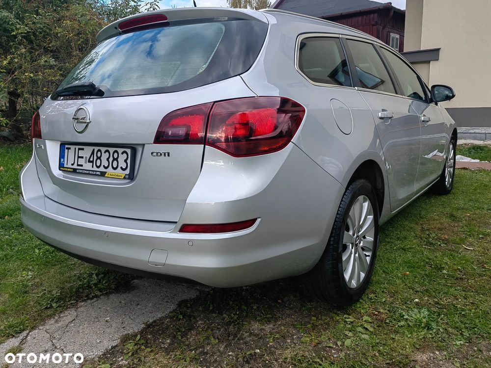 Opel Astra 1.7 CDTI Cosmo - 19