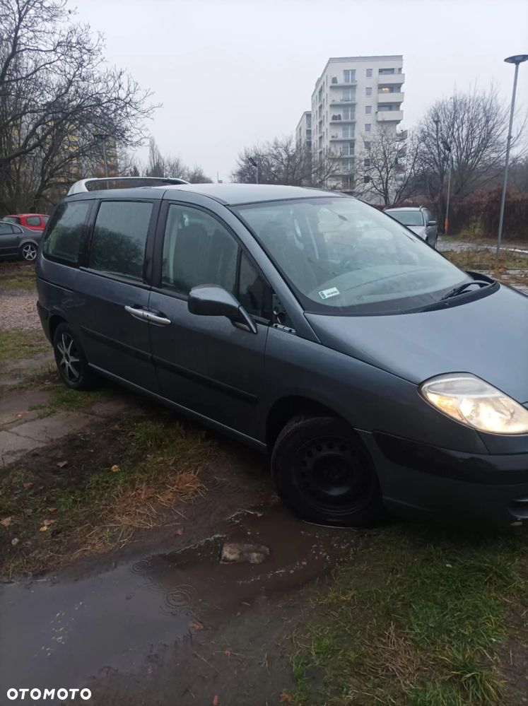 Citroën C8 2.0 16V Style - 8