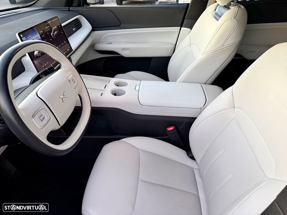 Xpeng G6 87.5 kWh Long Range - 16