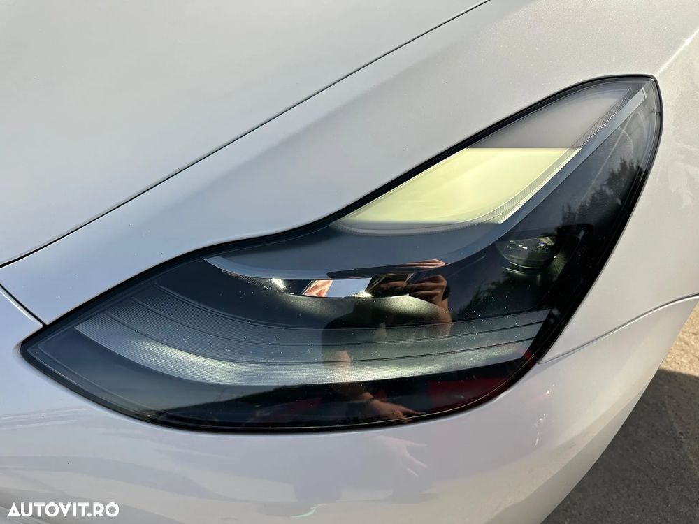 Tesla Model 3 Standard Reichweite Plus Hinterradantrieb - 10