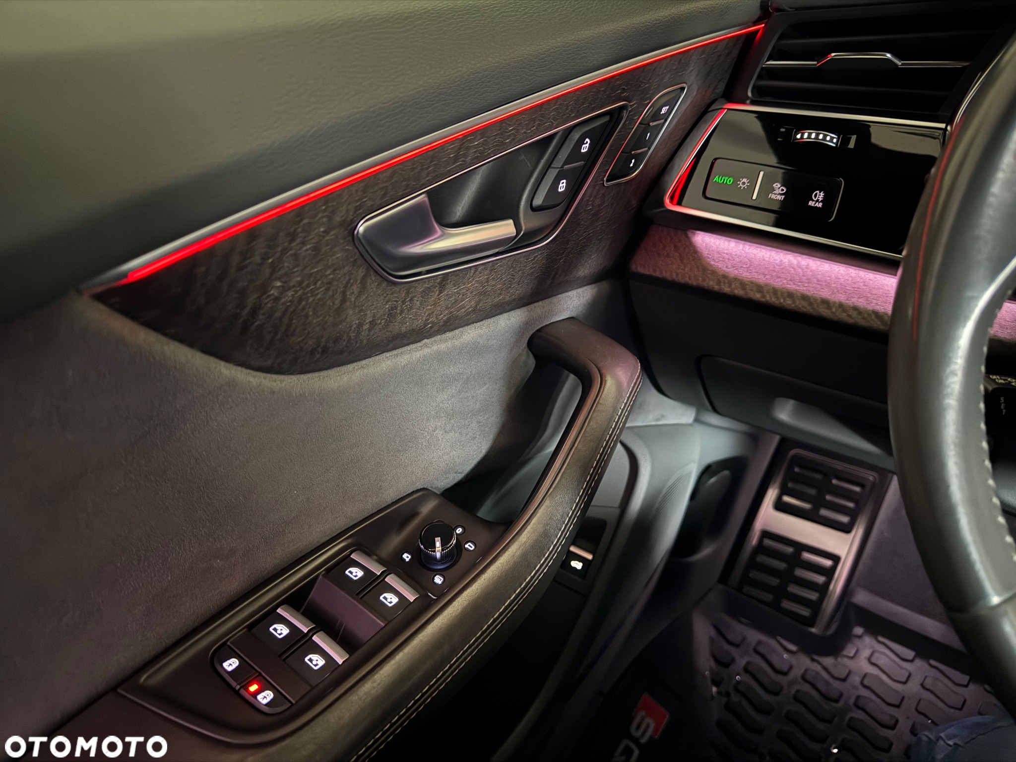 Audi Q8 - 14