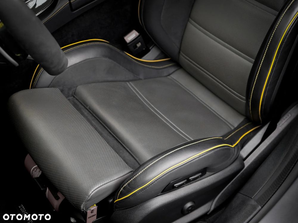 Mercedes-Benz Klasa E AMG 63 S 4Matic+ AMG Speedshift MCT-9G Final Edition - 28