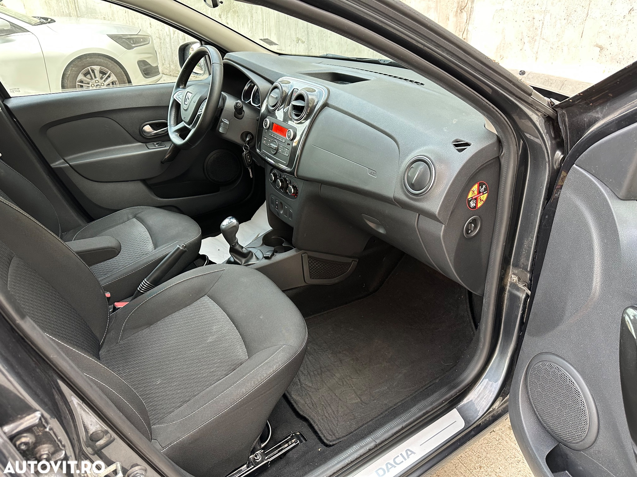 Dacia Logan - 16
