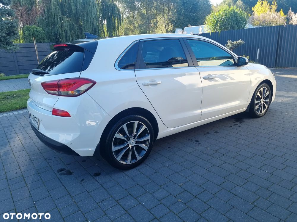 Hyundai i30 1.4 T-GDI DCT Style - 9