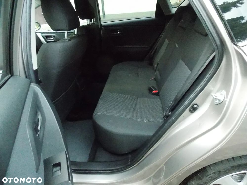 Toyota Auris 1.4 D-4D Edition - 24