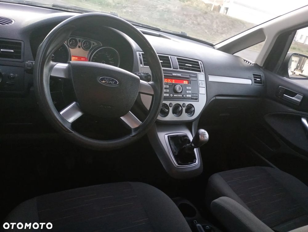 Ford C-MAX - 11