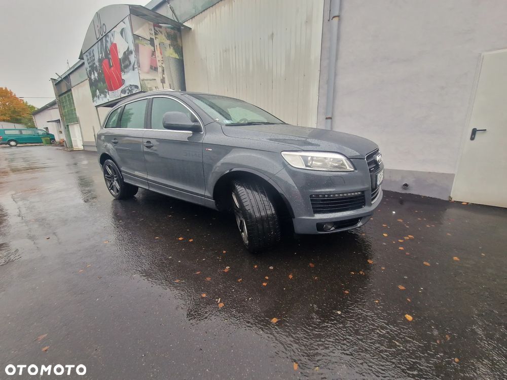 Audi Q7 - 15