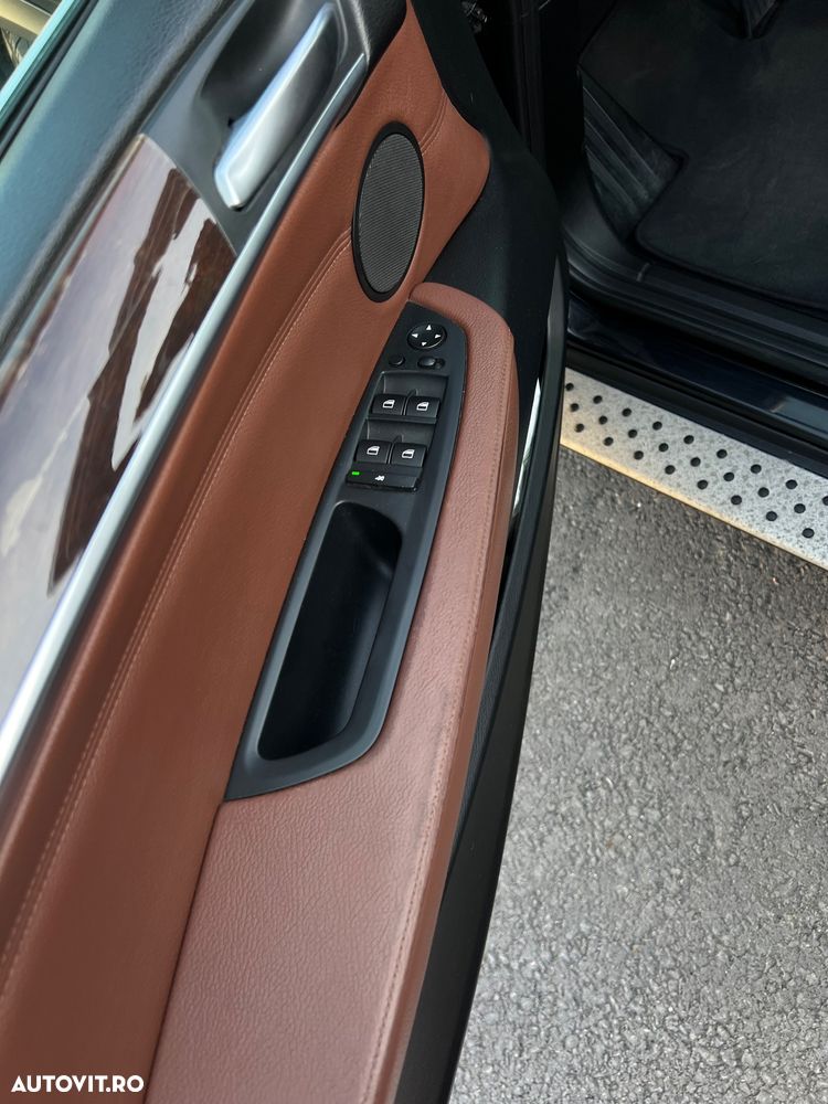 BMW X5 xDrive40d - 10