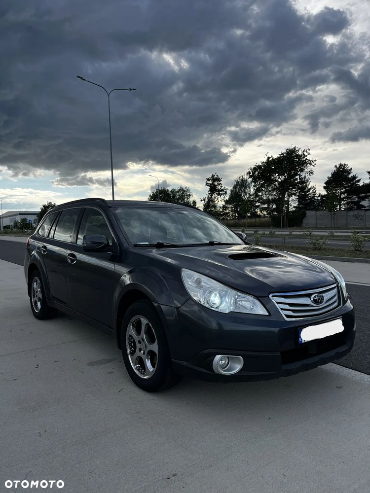 Subaru Legacy - 1