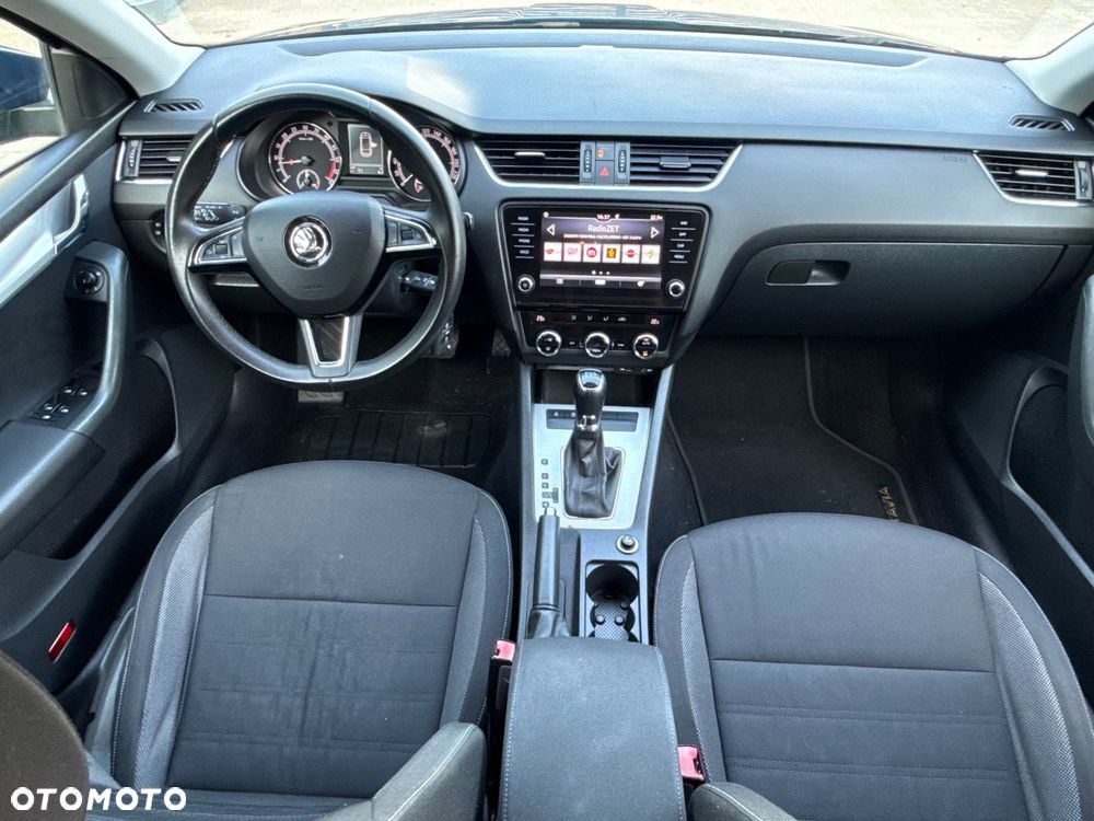 Skoda Octavia 1.6 TDI Style DSG - 3