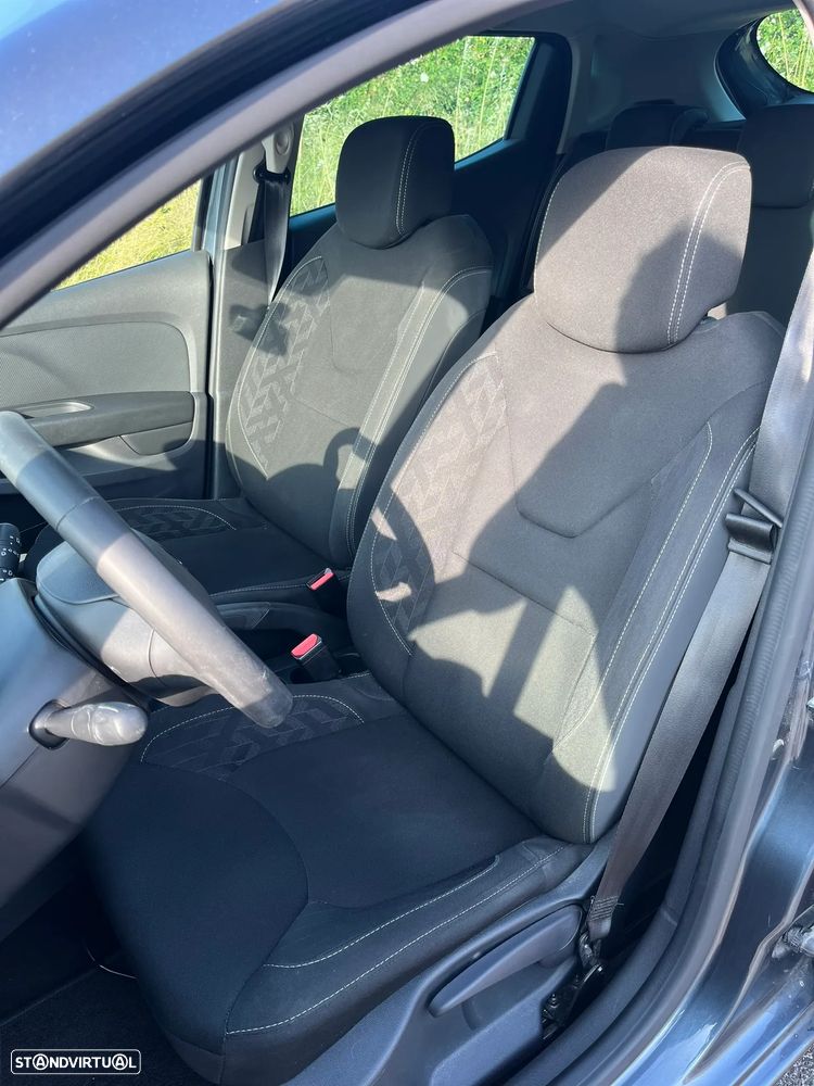 Renault Clio 0.9 TCe Limited - 8