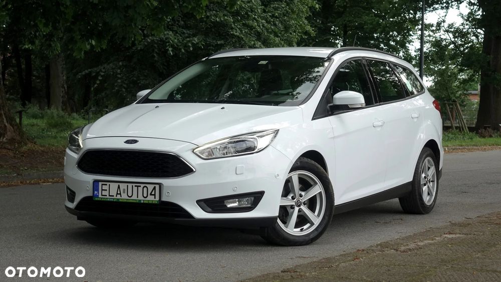 Ford Focus Turnier 1.5 TDCi ECOnetic 88g Start-Stopp-Sy Titanium - 24