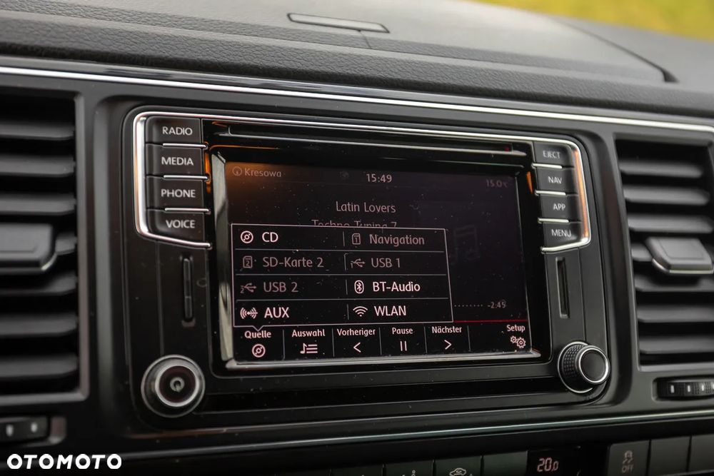 Volkswagen California - 34