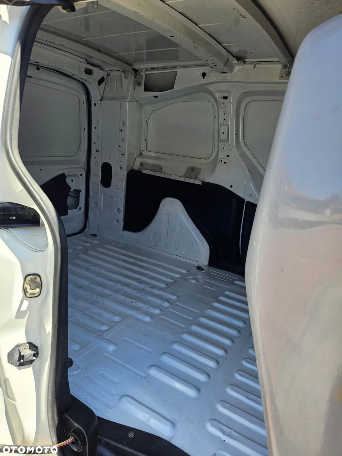 Peugeot Partner 1.6 HDi L2 Access - 26