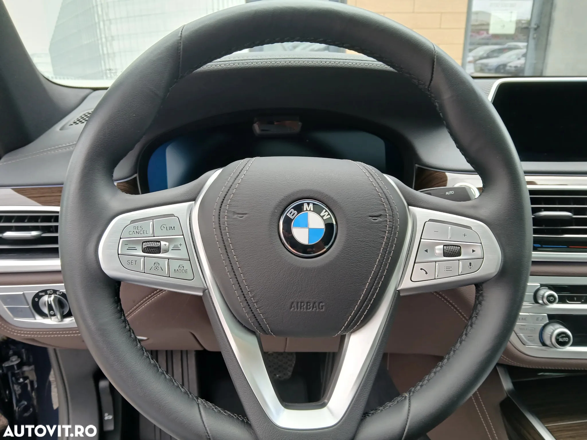 BMW Seria 7 740Li xDrive - 20