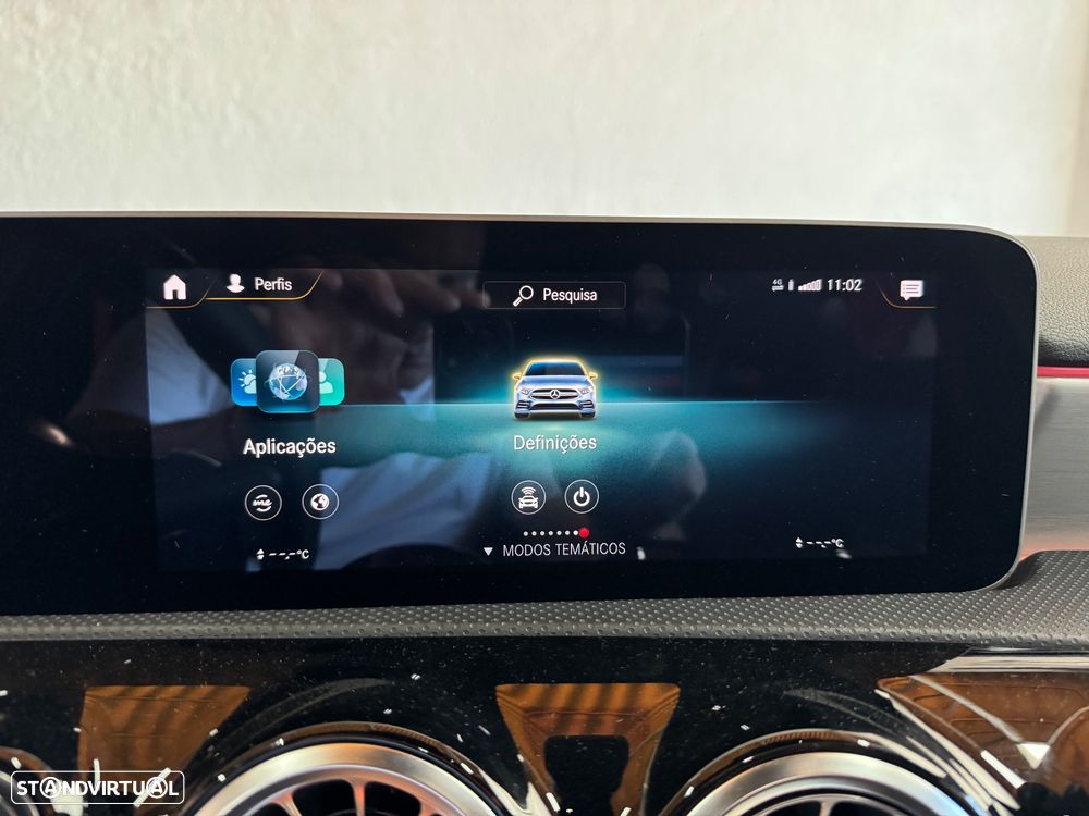 Mercedes-Benz A 35 AMG 4Matic Speedshift DCT 7G - 37