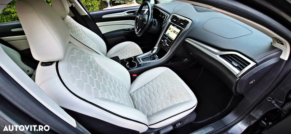 Ford Mondeo 2.0 CVT VIGNALE - 12