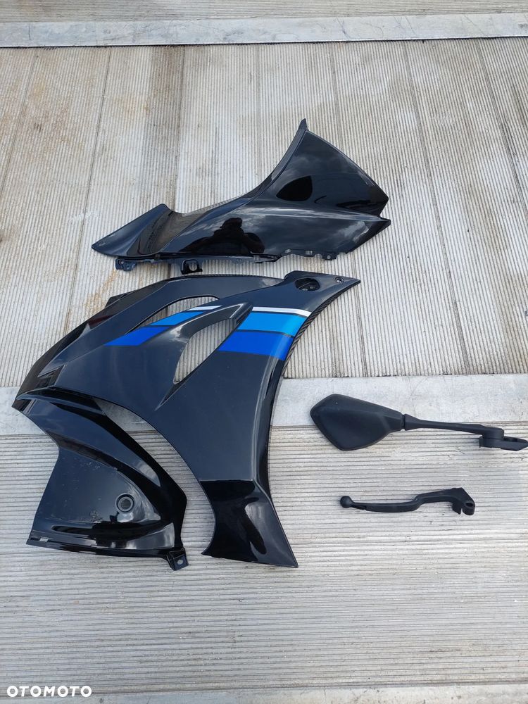 SUZUKI GSX-R 1000 R owiewka bok boczek pług lusterko klamka - 1