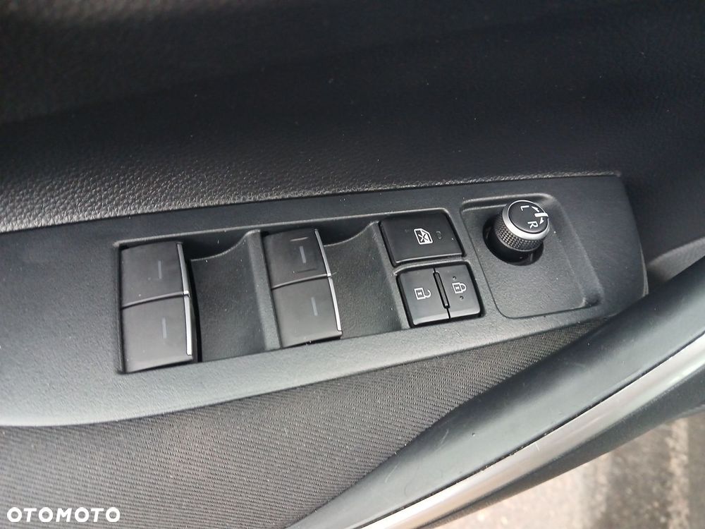 Toyota Corolla 1.8 Hybrid Comfort - 40