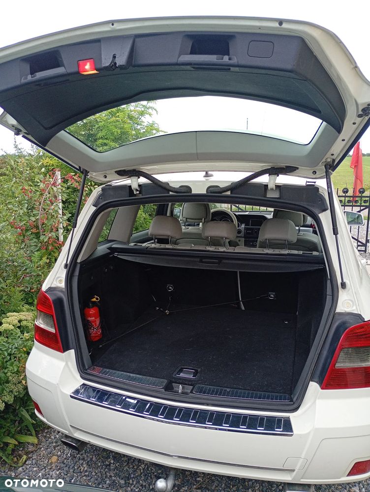 Mercedes-Benz GLK - 37