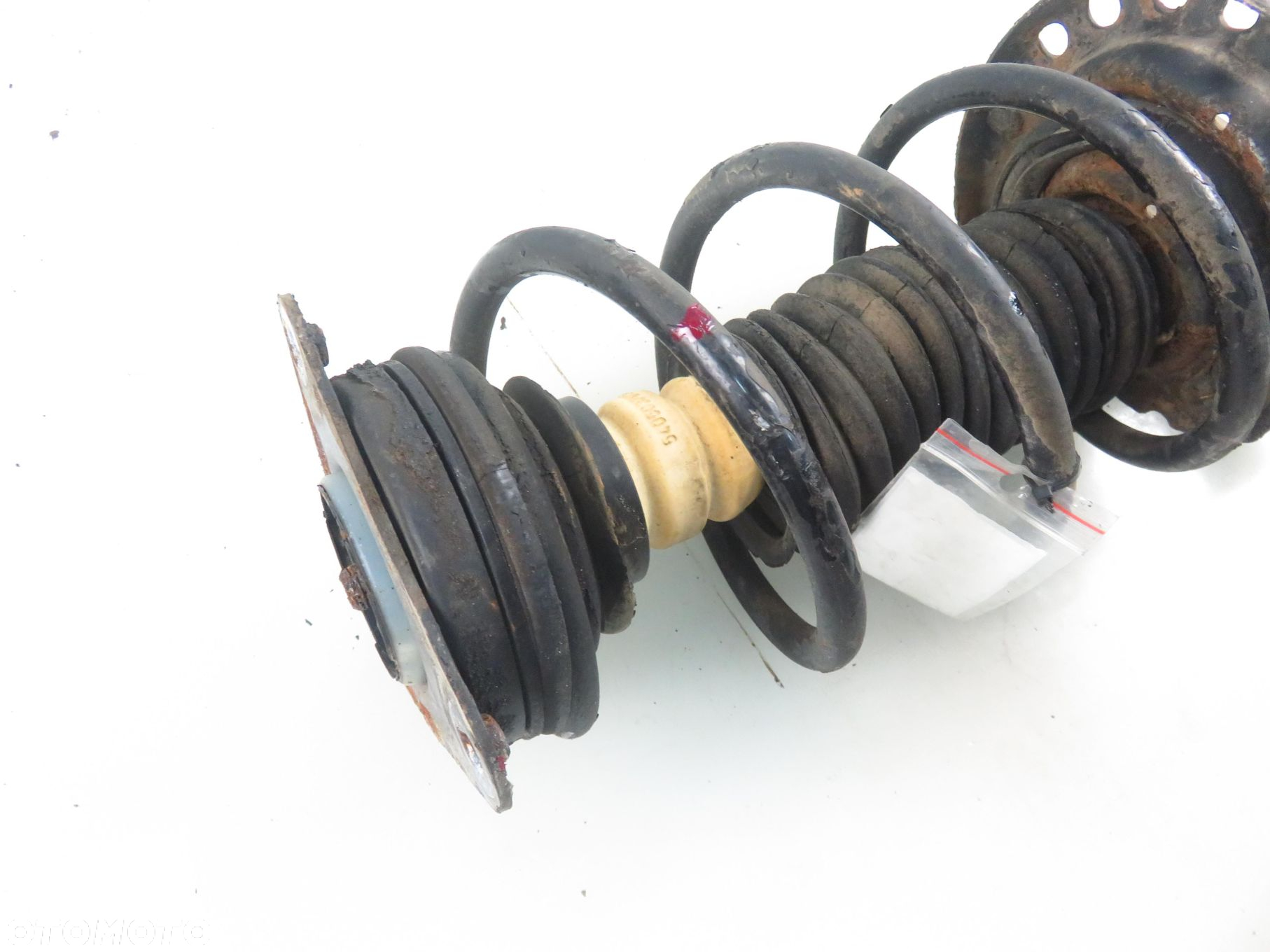 MCPERSON PRAWY PRZEDNI RENAULT CLIO III 1.2 16V TCE - D4F 786 - 4