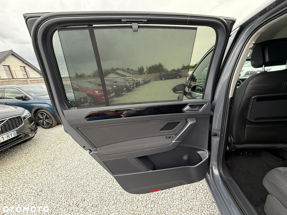 Volkswagen Touran 2.0 TDI BMT Highline DSG - 29