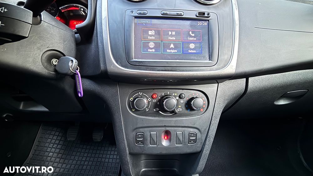 Dacia Logan 0.9 TCe Laureate - 14