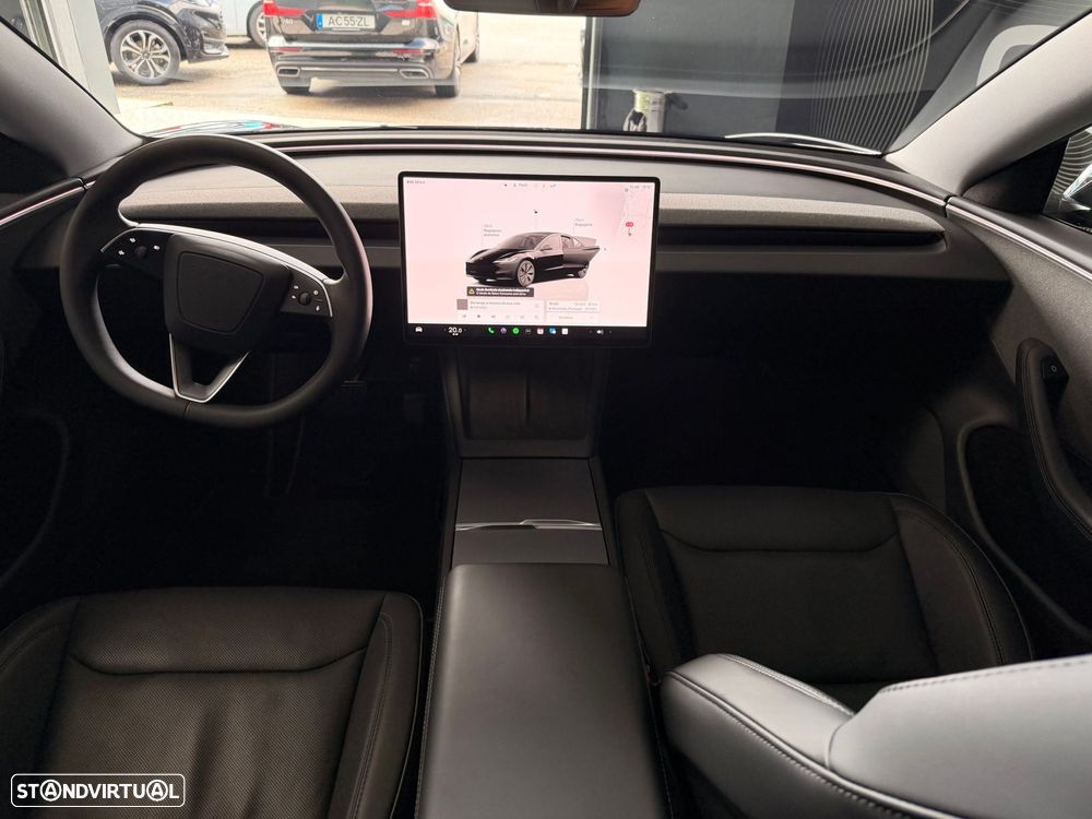 Tesla Model 3 Tração Traseira Standard - 16