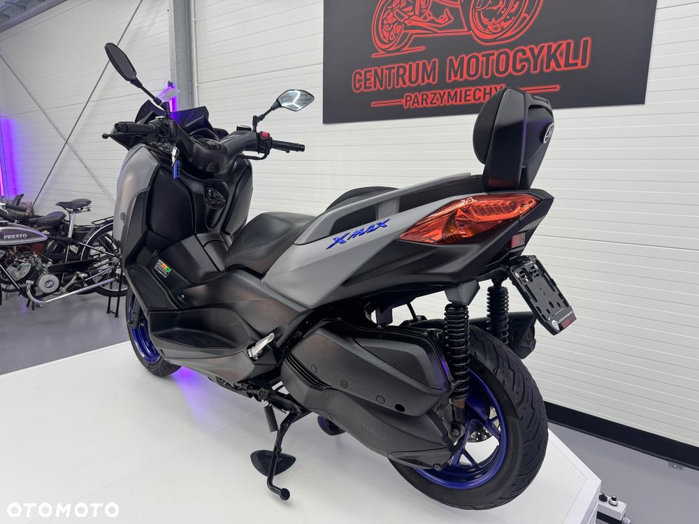 Yamaha X-max - 7