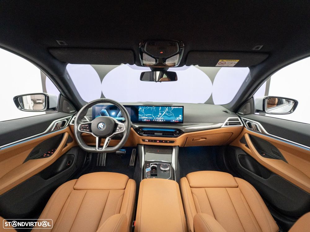 BMW i4 - 16