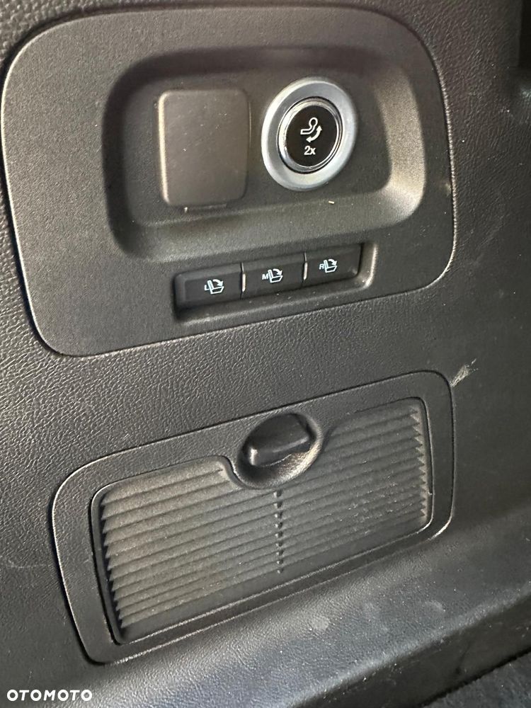 Ford S-Max 2.0 TDCi Titanium PowerShift - 4