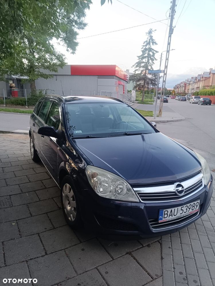 Opel Astra - 2