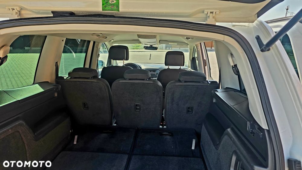 Volkswagen Sharan 2.0 TDI Highline DSG - 24