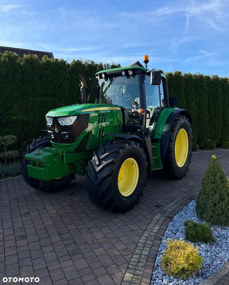 John Deere John Deere 6125 M - 1