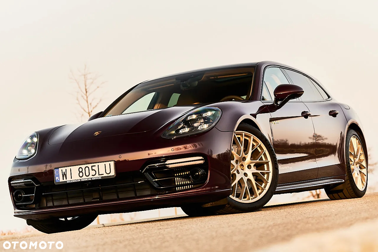 Porsche Panamera - 33