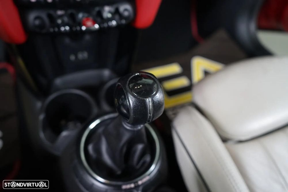 MINI 3 Portas Cooper - 23