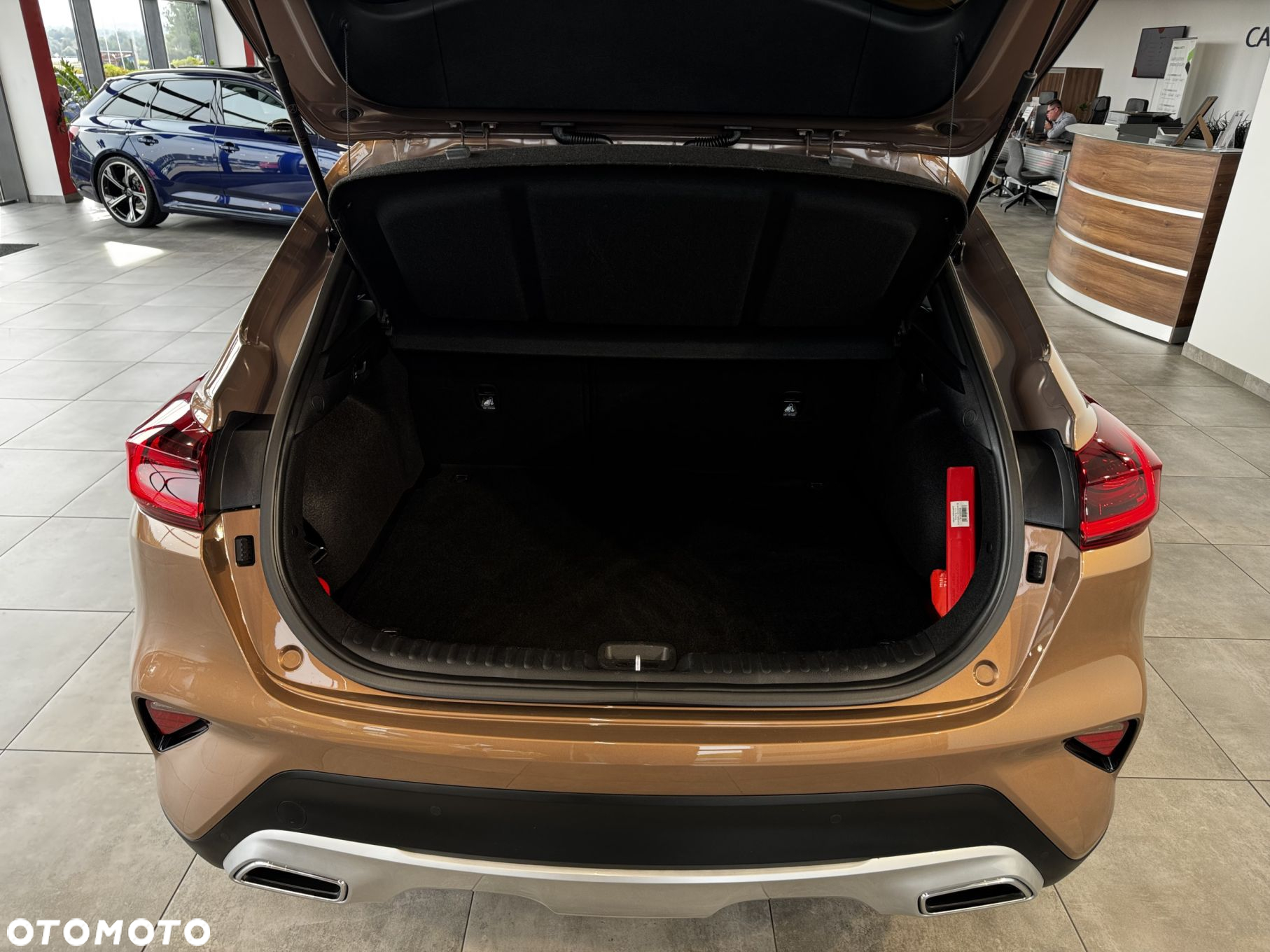 Kia XCeed - 13