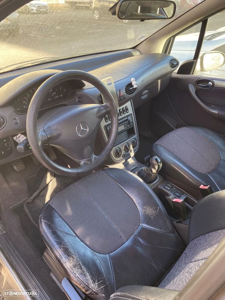 Mercedes-Benz A 170 CDi Avantgarde - 10
