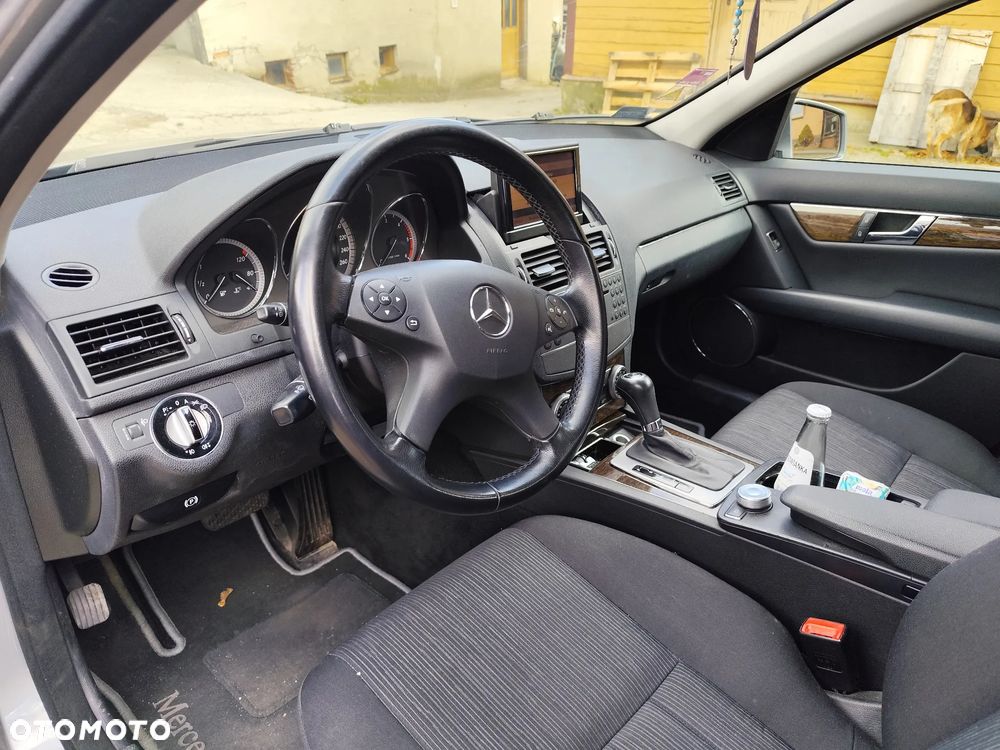 Mercedes-Benz CLK - 13