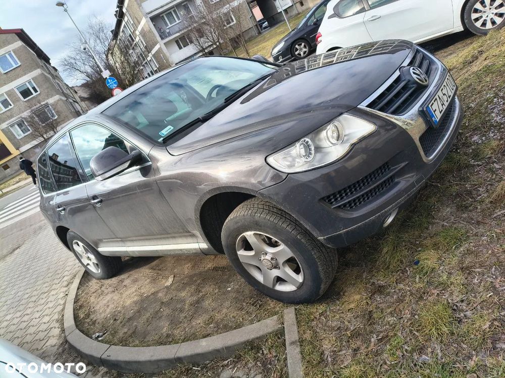 Volkswagen Touareg - 17