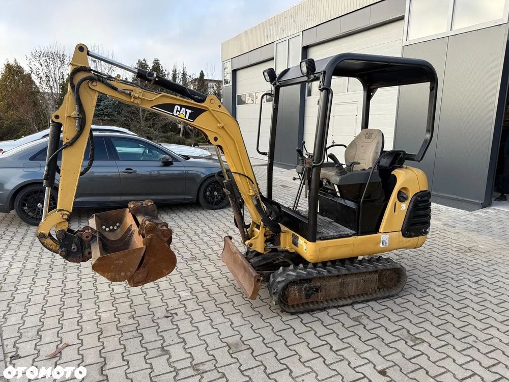 Caterpillar 301.5 - 1