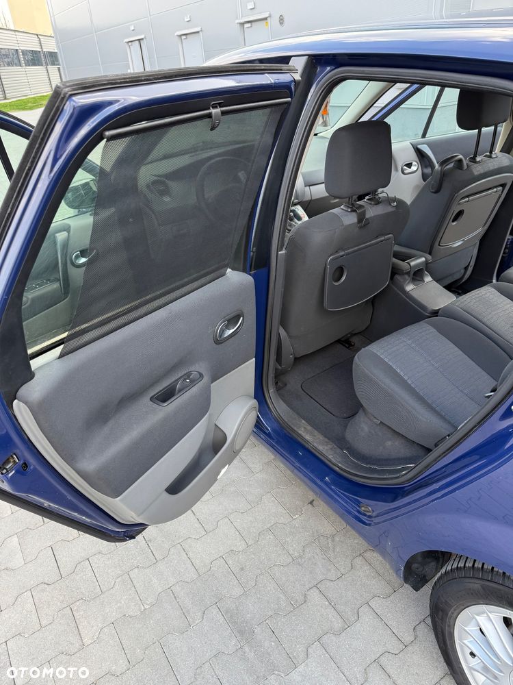 Renault Scenic 1.6 16V Authentique - 22