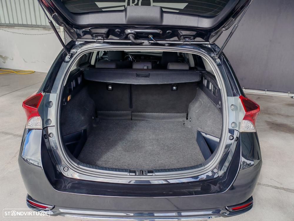 Toyota Auris Touring Sports 1.4 D-4D Comfort+Pack Sport - 14
