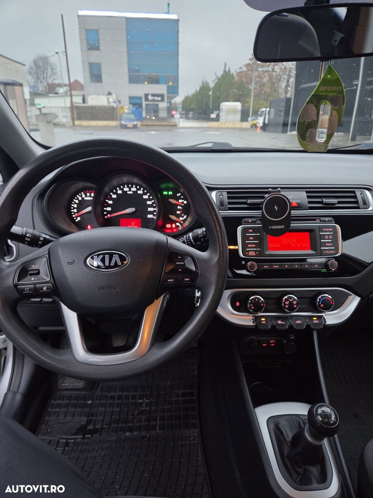 Kia Rio 1.2 GSL Classic - 9