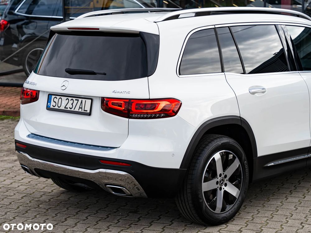 Mercedes-Benz GLB 200 d 4Matic 8G-DCT Special Edition - 15