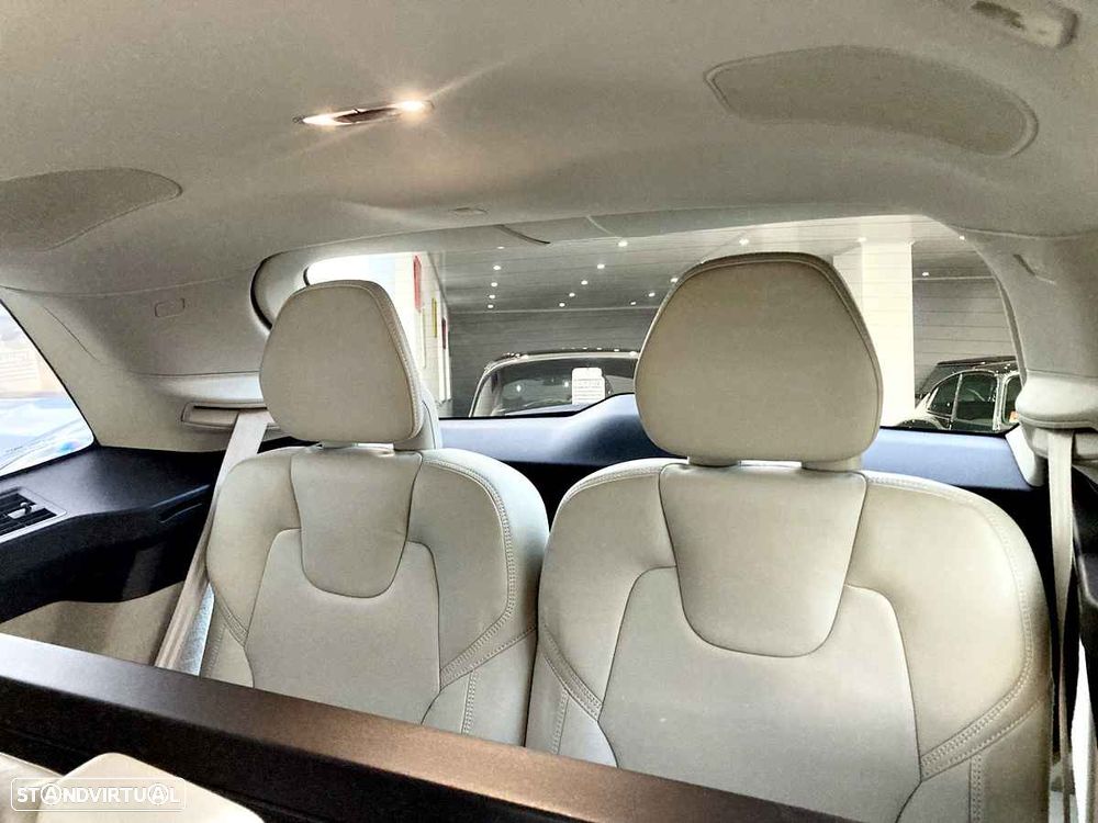 Volvo XC 90 2.0 D4 Inscription - 30