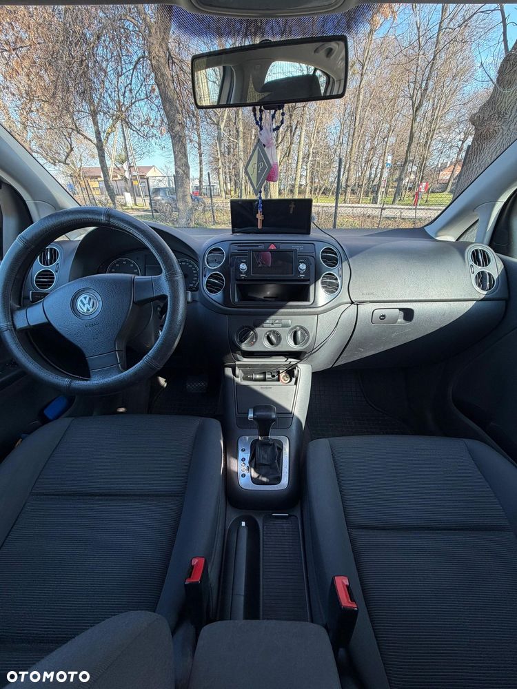 Volkswagen Golf Plus 1.6 FSI Automatik Comfortline - 2