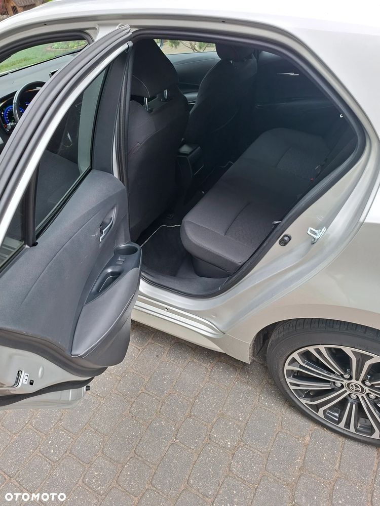 Toyota Corolla 1.8 Hybrid Comfort - 14